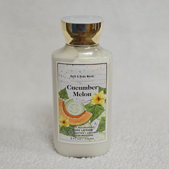Bath & Body Works CUCUMBER MELON  8 Fl Oz Body Lotion NEW - Picture 1 of 3